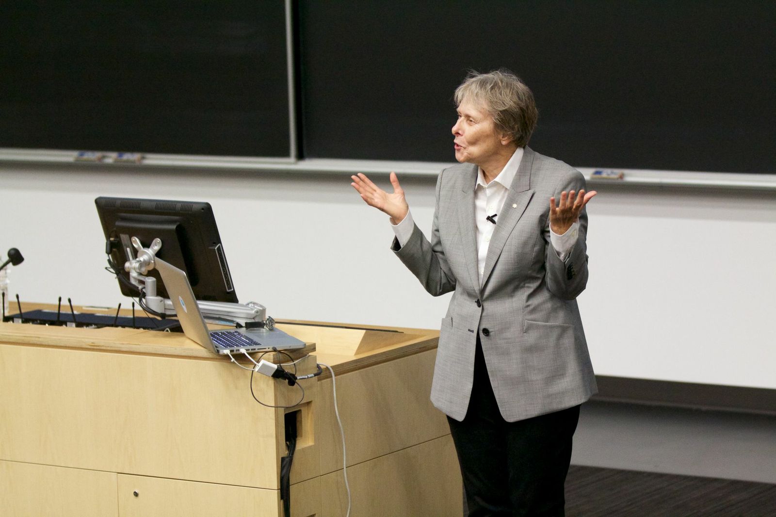 Roberta Bondar